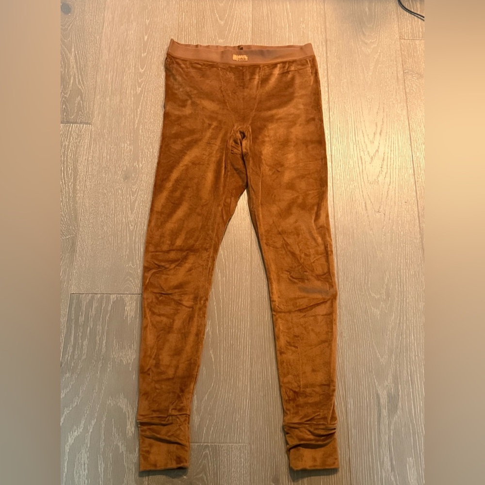SKIMS Brown Fuzzy Leggings